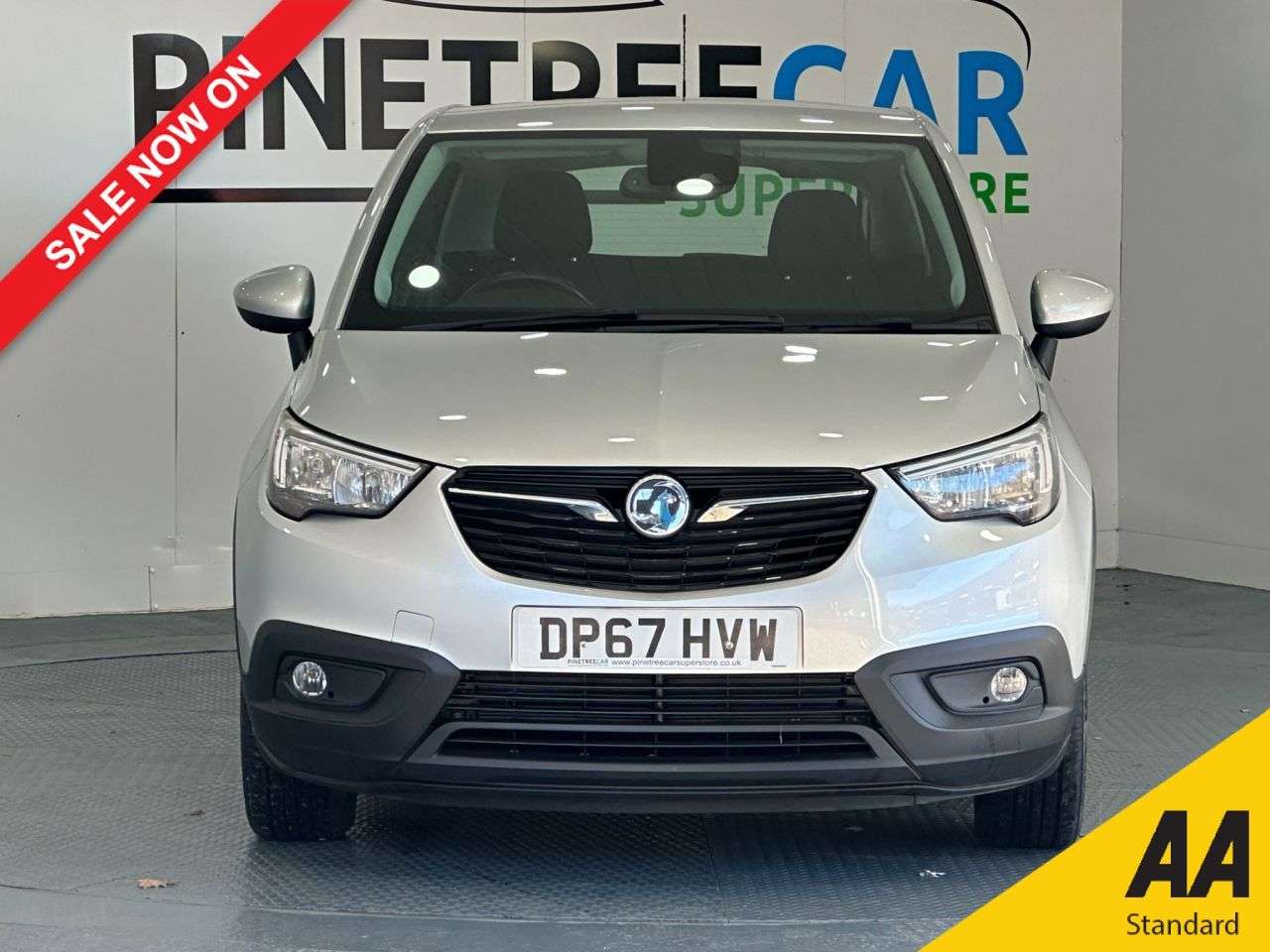 A 2018 VAUXHALL CROSSLAND X 1.6 Turbo D ecoTEC SE Nav SUV 5dr Diesel Manual Euro 6 (s/s) (99 ps) A 2018 VAUXHALL CROSSLAND X 1.6 Turbo D ecoTEC SE Nav SUV 5dr Diesel Manual Euro 6 (s/s) (99 ps)