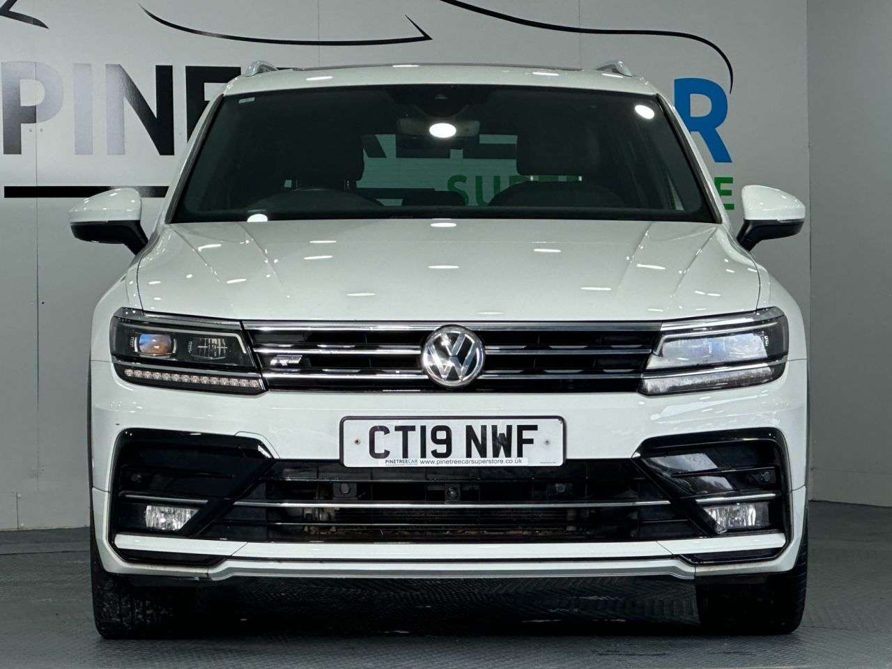 A 2019 VOLKSWAGEN TIGUAN 1.5 TSI EVO R-Line SUV 5dr Petrol DSG Euro 6 (s/s) (150 ps) A 2019 VOLKSWAGEN TIGUAN 1.5 TSI EVO R-Line SUV 5dr Petrol DSG Euro 6 (s/s) (150 ps)