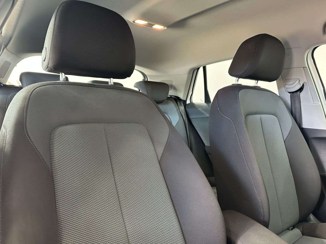 2017 AUDI Q2 2017 AUDI Q2