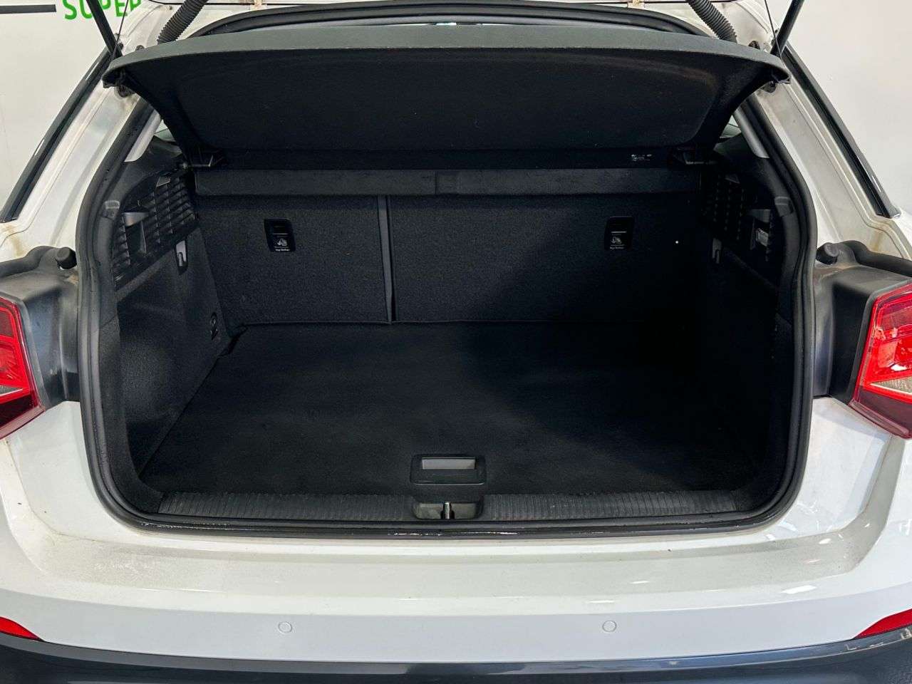 2017 AUDI Q2 2017 AUDI Q2