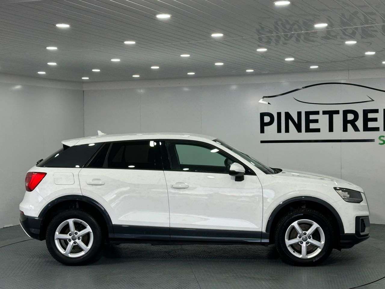 2017 AUDI Q2 2017 AUDI Q2