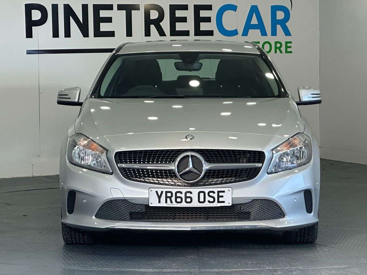 A 2016 MERCEDES-BENZ A-CLASS 1.5 A180d Sport (Executive) Hatchback 5dr Diesel 7G-DCT Euro 6 (s/s) (109 p A 2016 MERCEDES-BENZ A-CLASS 1.5 A180d Sport (Executive) Hatchback 5dr Diesel 7G-DCT Euro 6 (s/s) (109 p