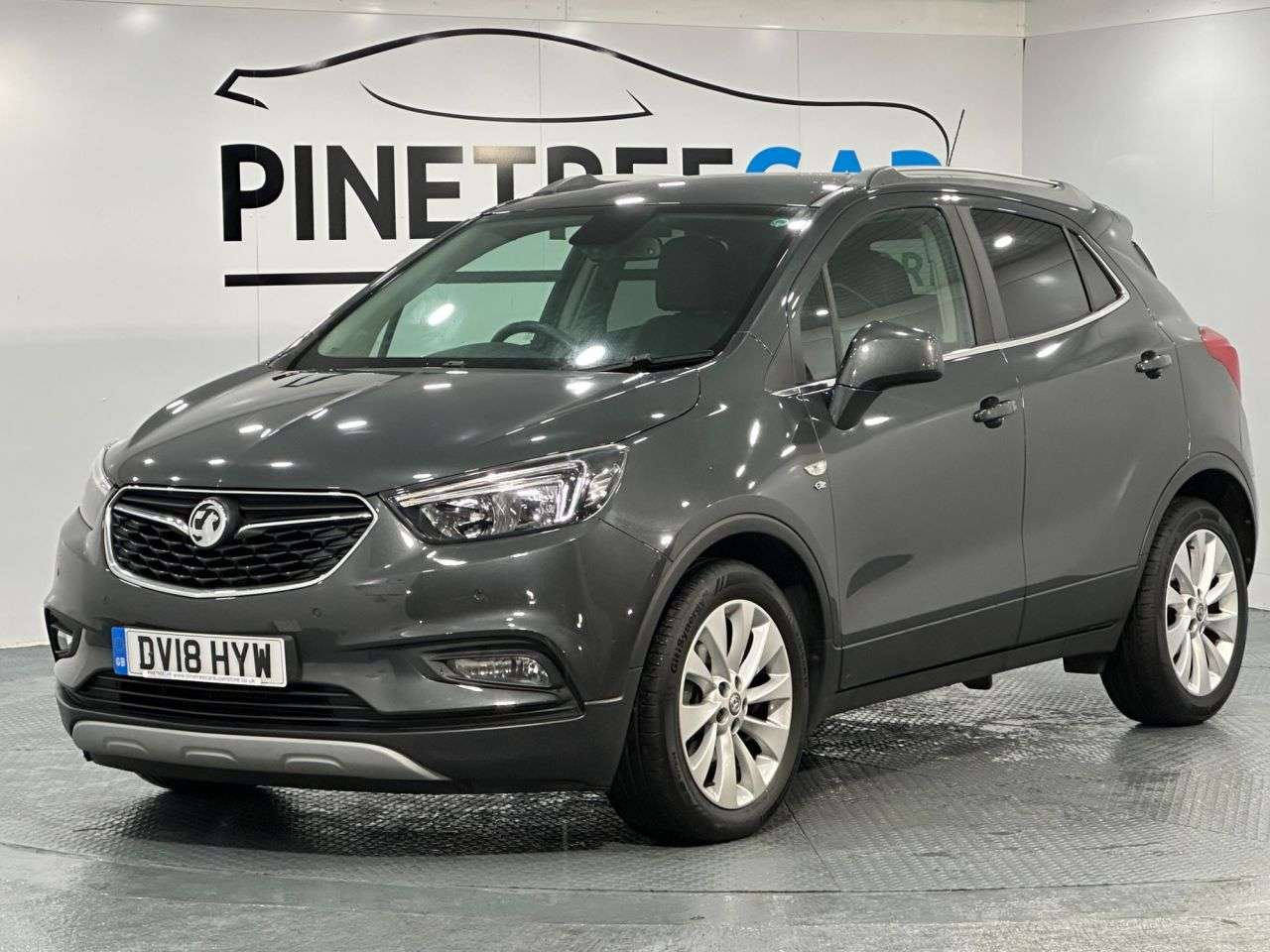 A 2018 VAUXHALL MOKKA X 1.4i Turbo ecoTEC Elite SUV 5dr Petrol Manual Euro 6 (s/s) (140 ps) A 2018 VAUXHALL MOKKA X 1.4i Turbo ecoTEC Elite SUV 5dr Petrol Manual Euro 6 (s/s) (140 ps)