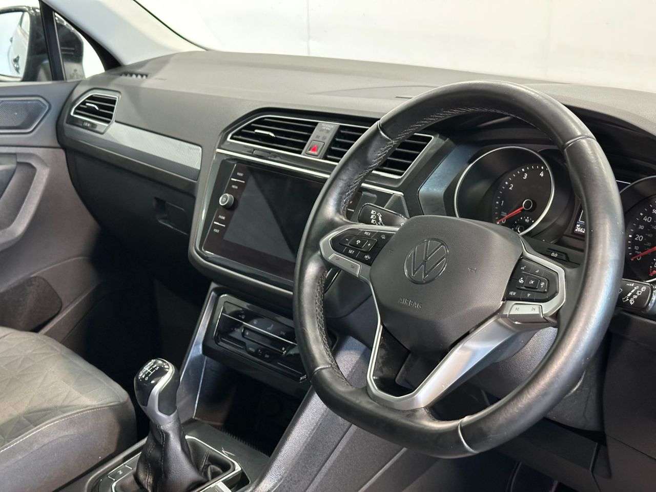 2021 VOLKSWAGEN TIGUAN 2021 VOLKSWAGEN TIGUAN