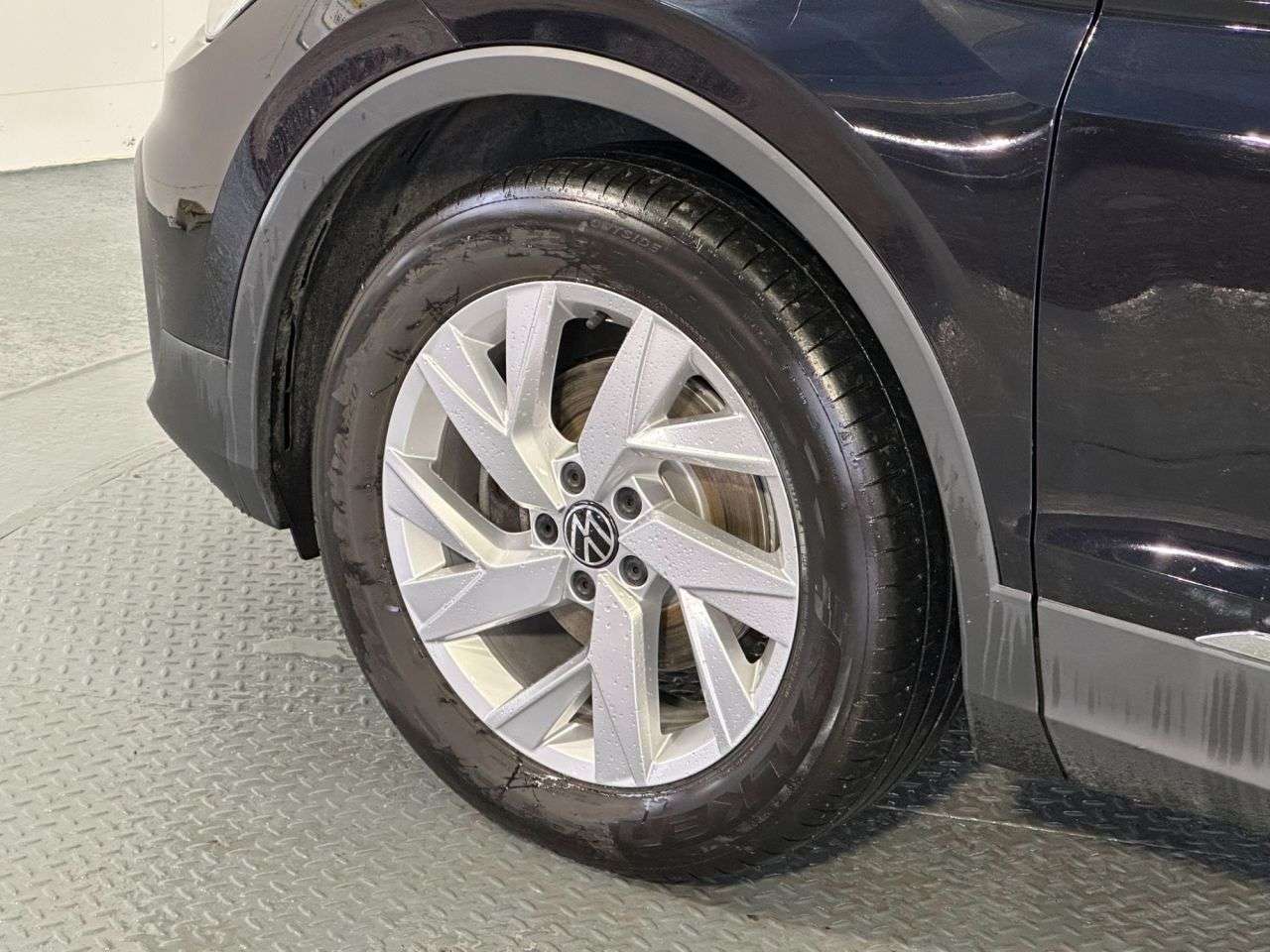 2021 VOLKSWAGEN TIGUAN 2021 VOLKSWAGEN TIGUAN