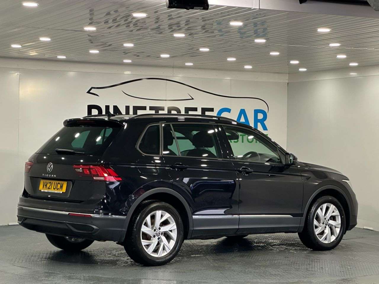 2021 VOLKSWAGEN TIGUAN 2021 VOLKSWAGEN TIGUAN