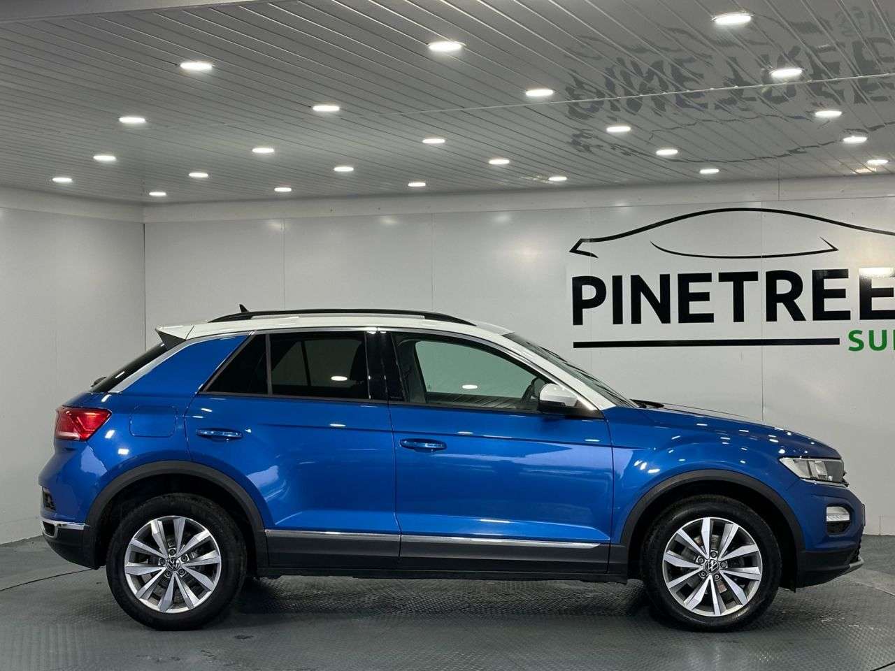 2021 VOLKSWAGEN T-ROC 2021 VOLKSWAGEN T-ROC