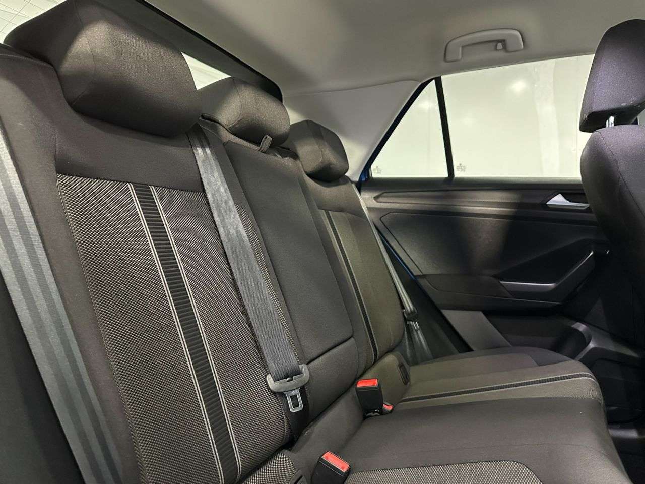 2021 VOLKSWAGEN T-ROC 2021 VOLKSWAGEN T-ROC