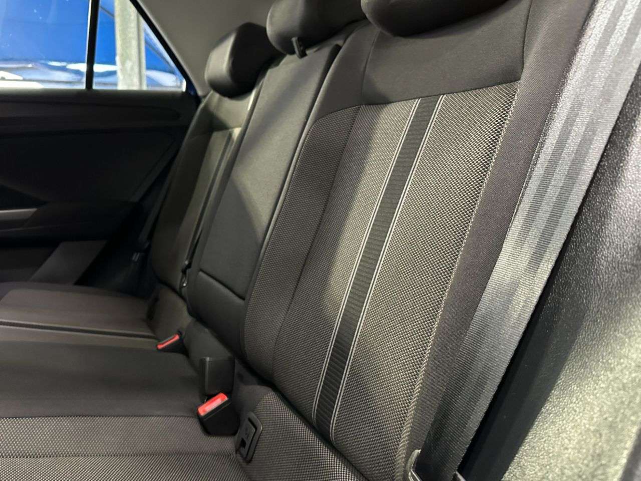 2021 VOLKSWAGEN T-ROC 2021 VOLKSWAGEN T-ROC