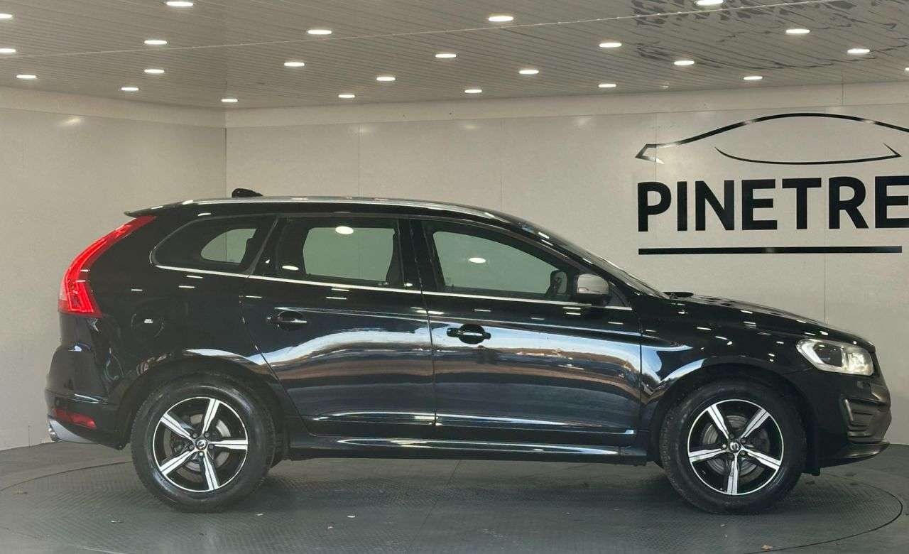 2017 VOLVO XC60 2017 VOLVO XC60