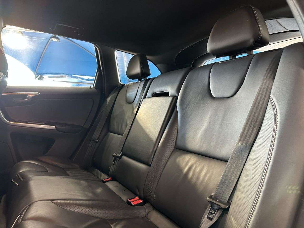 2017 VOLVO XC60 2017 VOLVO XC60