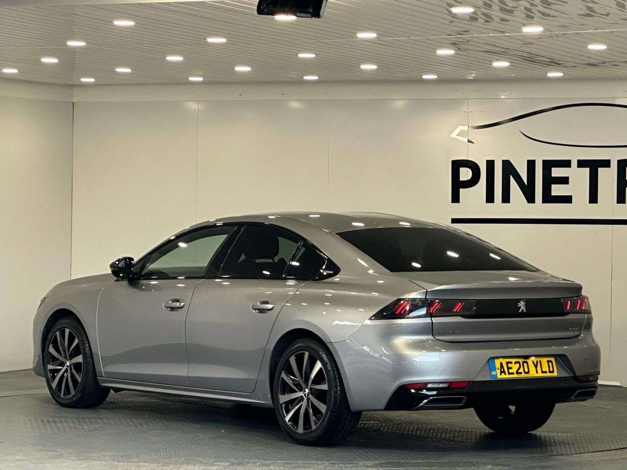 2020 PEUGEOT 508 2020 PEUGEOT 508