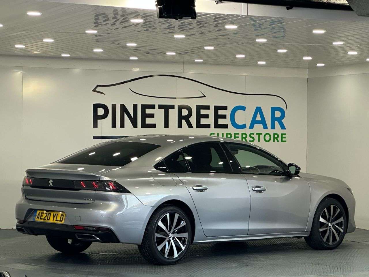 2020 PEUGEOT 508 2020 PEUGEOT 508