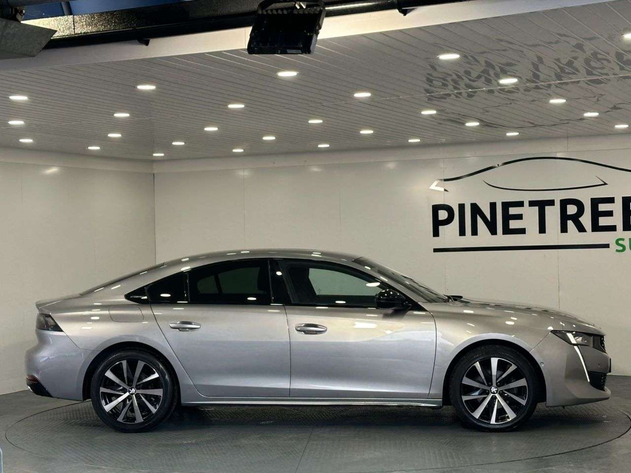 2020 PEUGEOT 508 2020 PEUGEOT 508