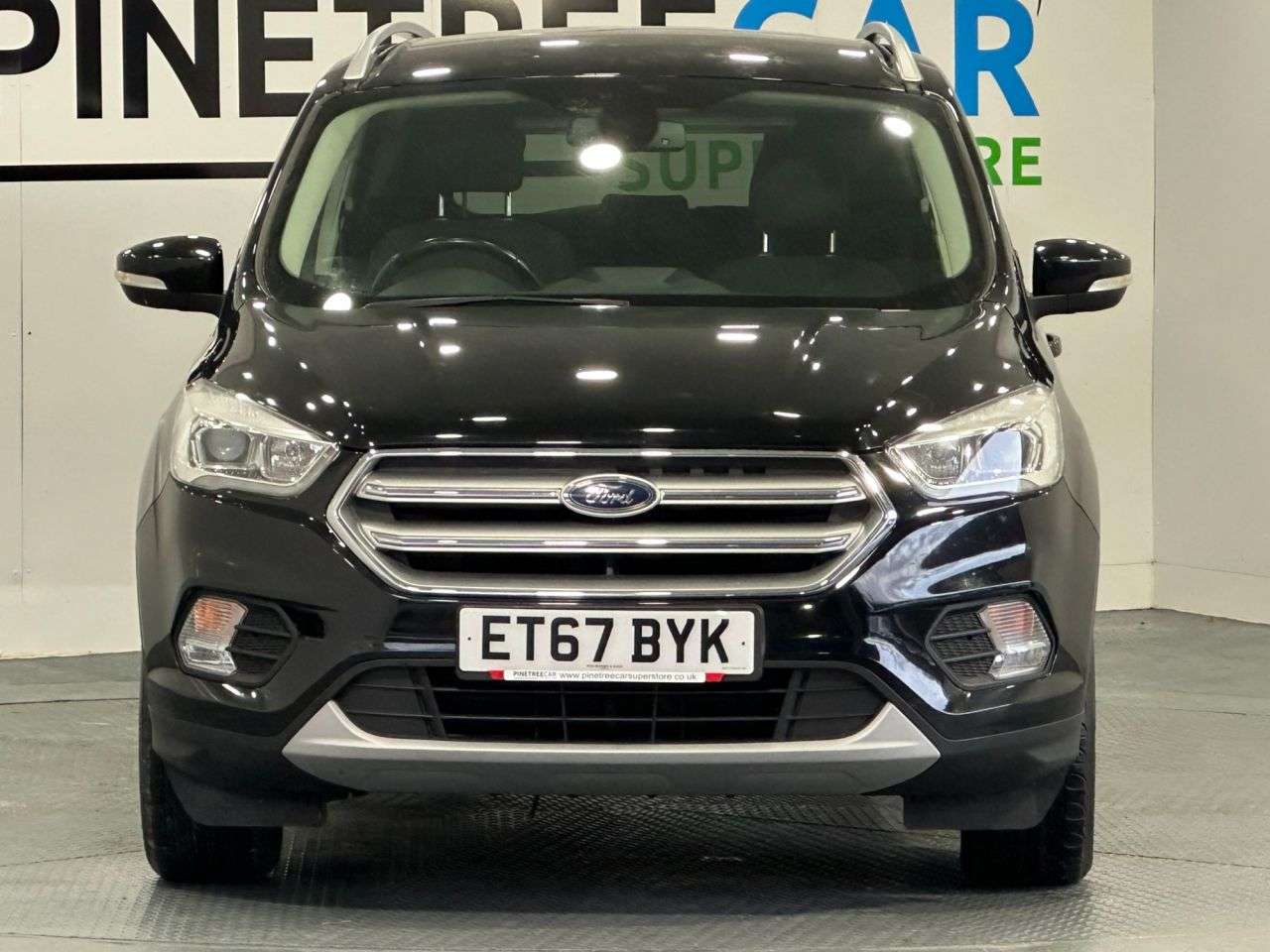 A 2018 FORD KUGA 2.0 TDCi Titanium SUV 5dr Diesel Manual Euro 6 (s/s) (150 ps) A 2018 FORD KUGA 2.0 TDCi Titanium SUV 5dr Diesel Manual Euro 6 (s/s) (150 ps)