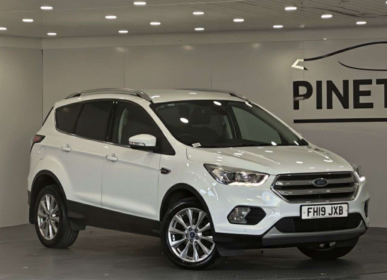 A 2019 FORD KUGA 1.5 TDCi EcoBlue Titanium Edition SUV 5dr Diesel Manual Euro 6 (s/s) (120 p A 2019 FORD KUGA 1.5 TDCi EcoBlue Titanium Edition SUV 5dr Diesel Manual Euro 6 (s/s) (120 p