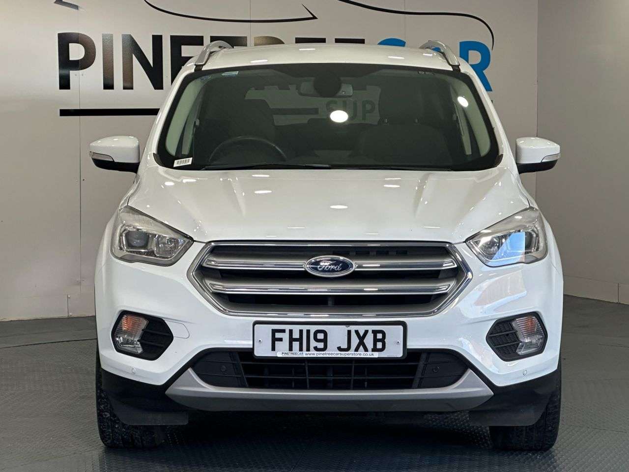 A 2019 FORD KUGA 1.5 TDCi EcoBlue Titanium Edition SUV 5dr Diesel Manual Euro 6 (s/s) (120 p A 2019 FORD KUGA 1.5 TDCi EcoBlue Titanium Edition SUV 5dr Diesel Manual Euro 6 (s/s) (120 p