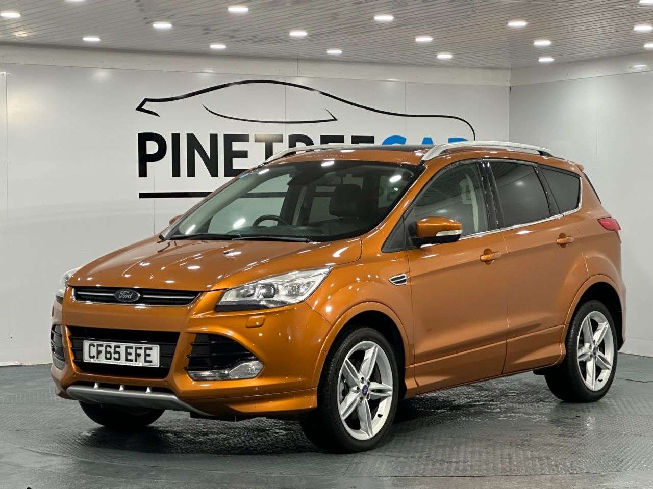 A 2015 FORD KUGA 2.0 TDCi Titanium X SUV 5dr Diesel Manual AWD Euro 6 (s/s) (180 ps) A 2015 FORD KUGA 2.0 TDCi Titanium X SUV 5dr Diesel Manual AWD Euro 6 (s/s) (180 ps)