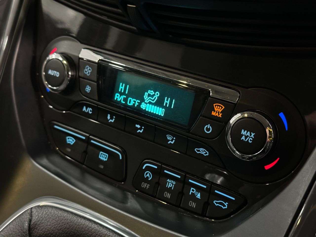 2015 FORD KUGA 2015 FORD KUGA