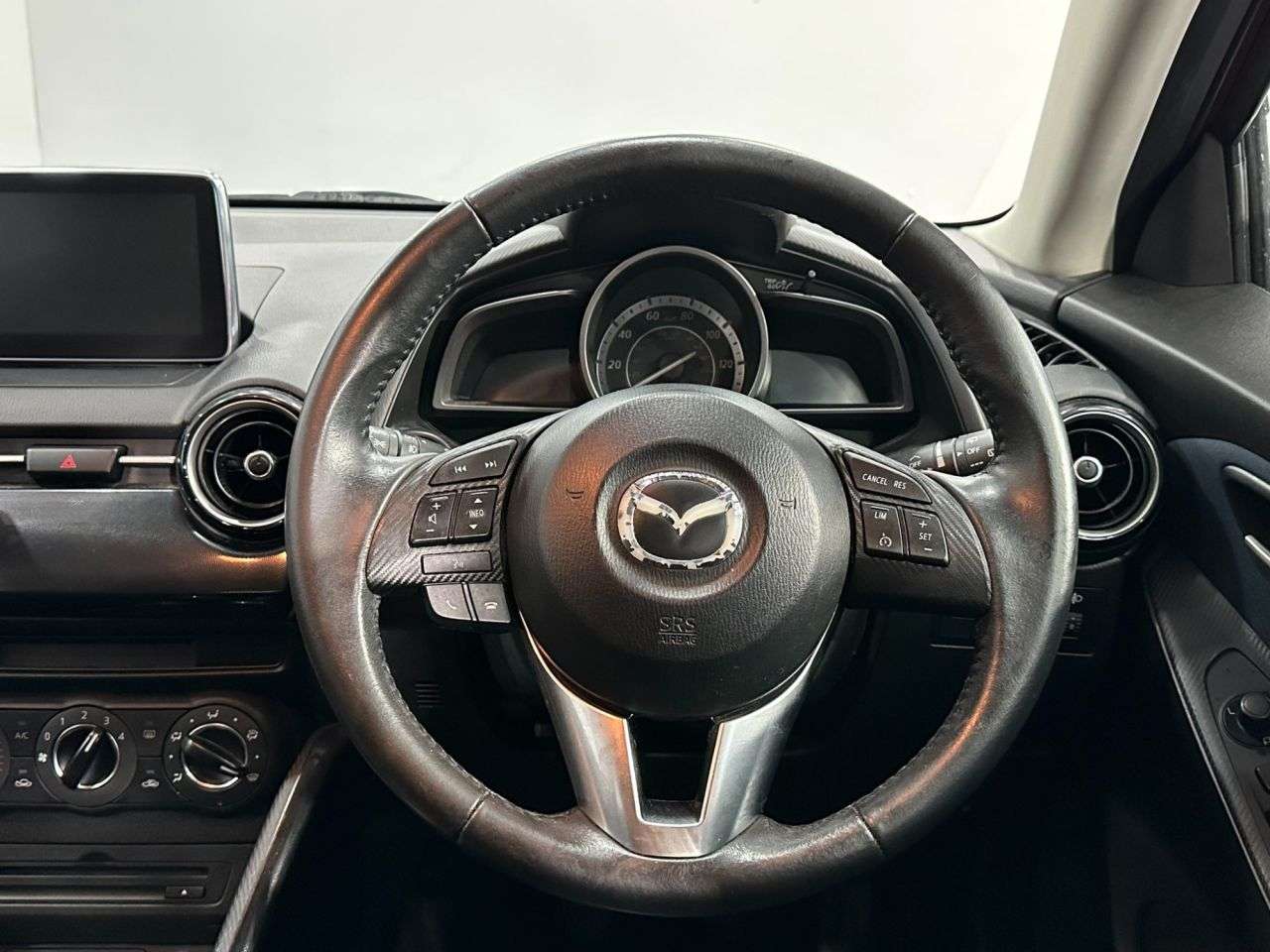 2016 MAZDA MAZDA2 2016 MAZDA MAZDA2