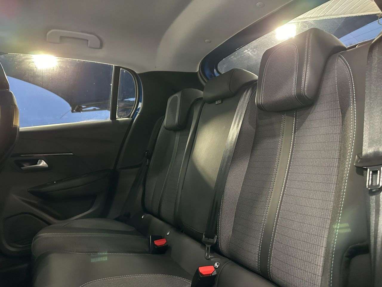 2021 PEUGEOT 208 2021 PEUGEOT 208