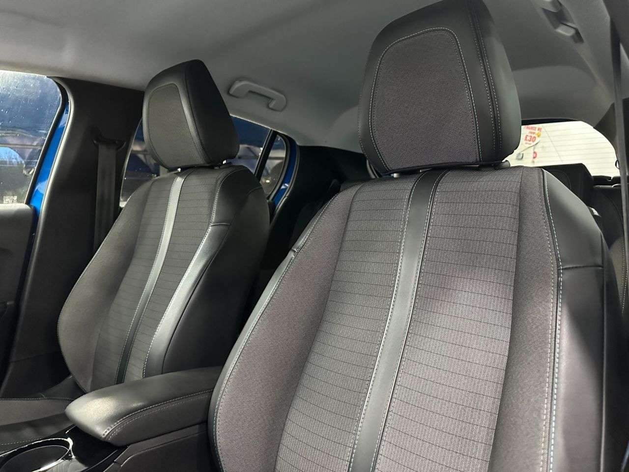 2021 PEUGEOT 208 2021 PEUGEOT 208