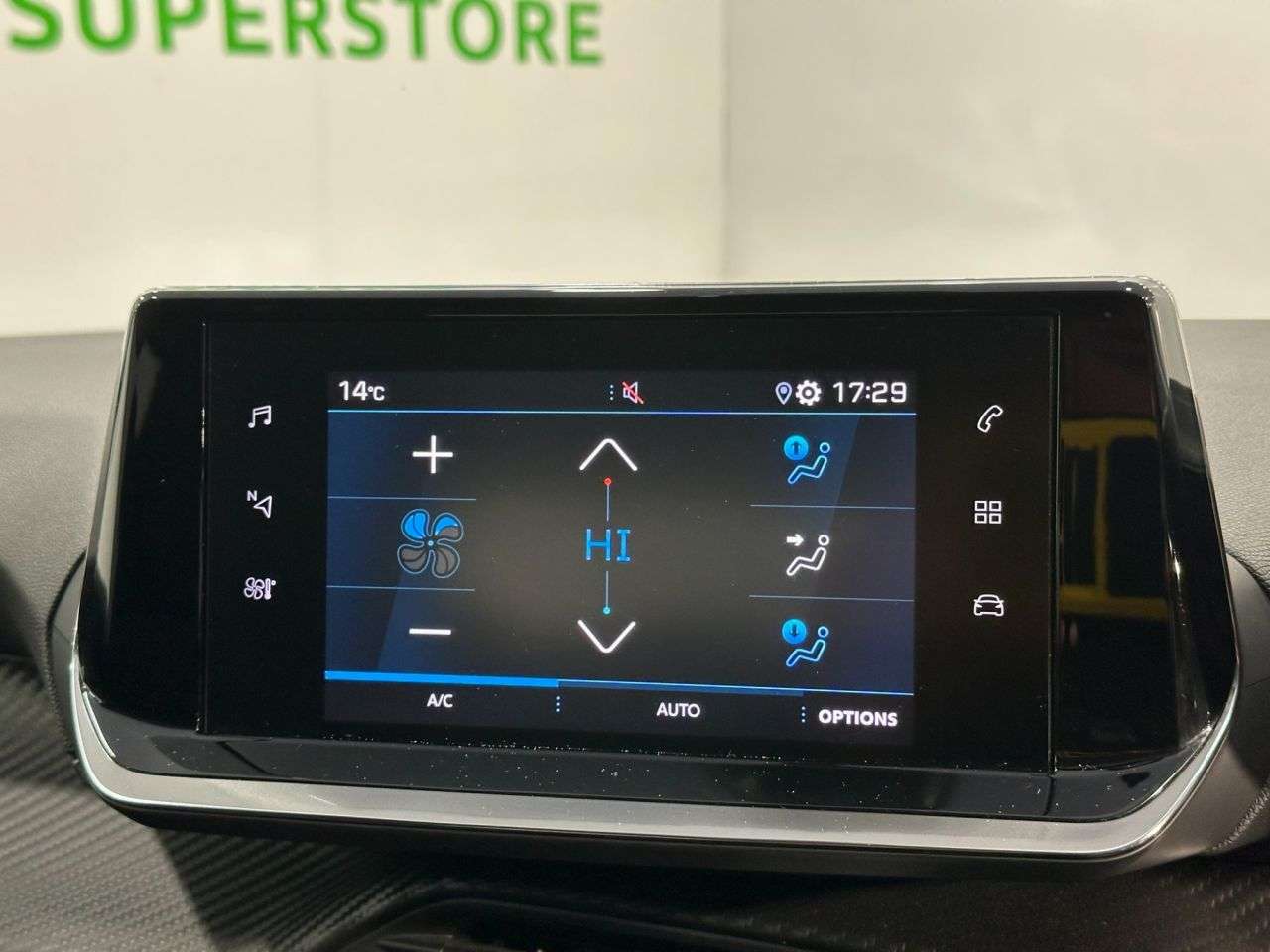 2021 PEUGEOT 208 2021 PEUGEOT 208