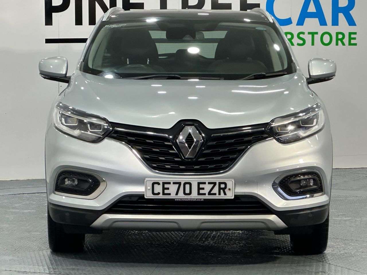 A 2020 RENAULT KADJAR 1.3 TCe S Edition SUV 5dr Petrol Manual Euro 6 (s/s) (140 ps) A 2020 RENAULT KADJAR 1.3 TCe S Edition SUV 5dr Petrol Manual Euro 6 (s/s) (140 ps)