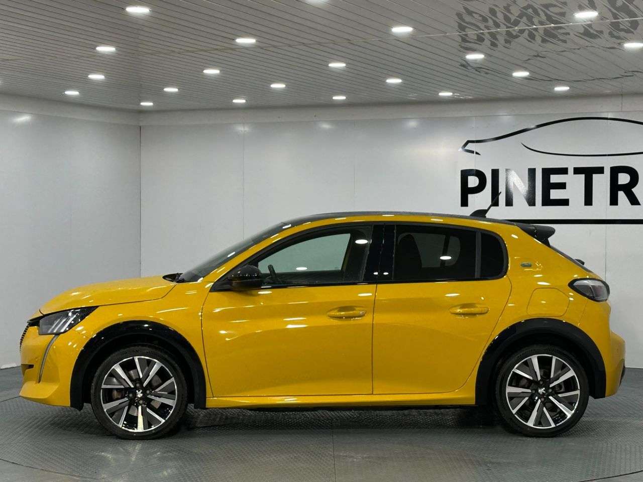 2023 PEUGEOT E-208 2023 PEUGEOT E-208