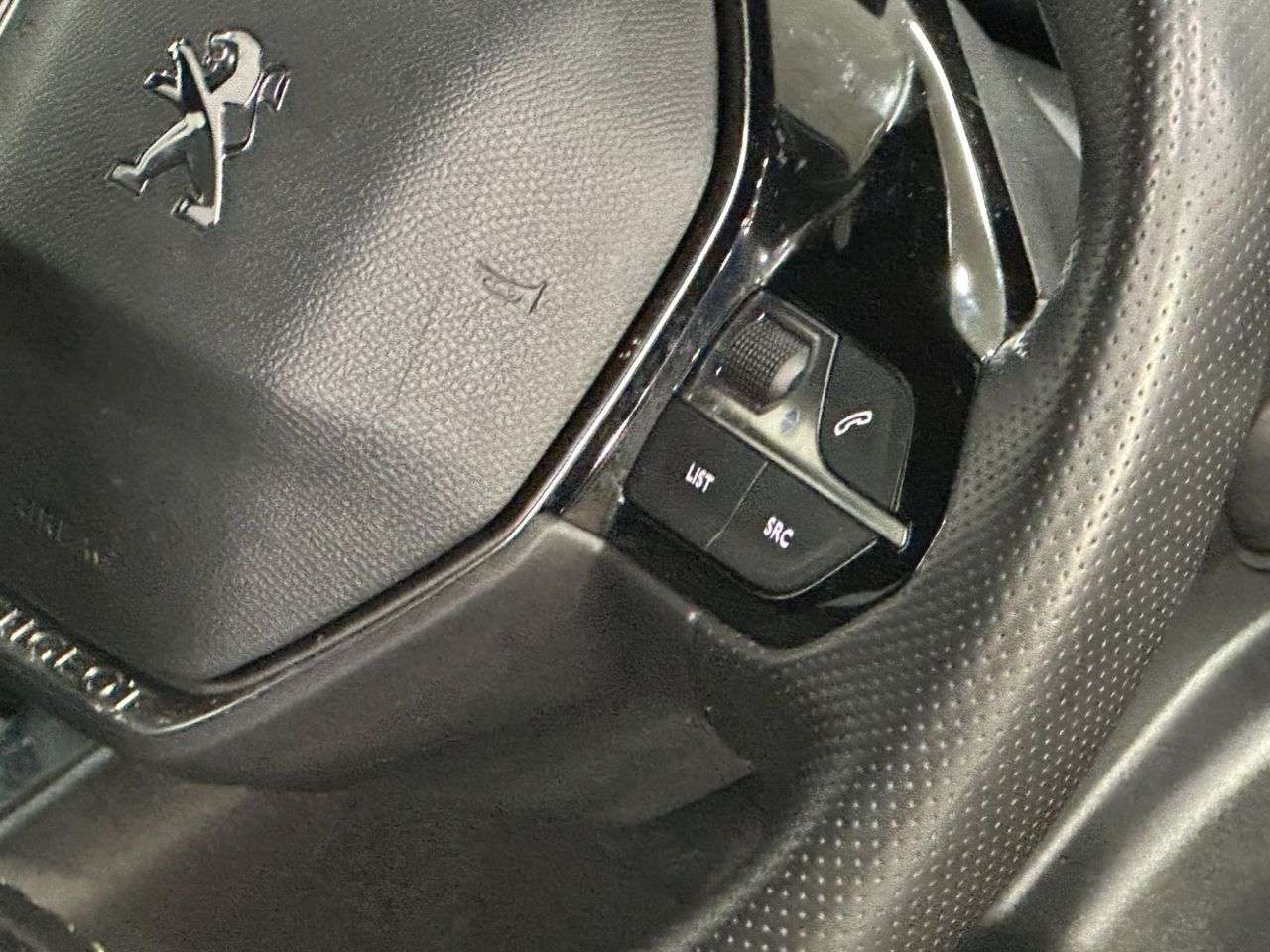 2023 PEUGEOT E-208 2023 PEUGEOT E-208