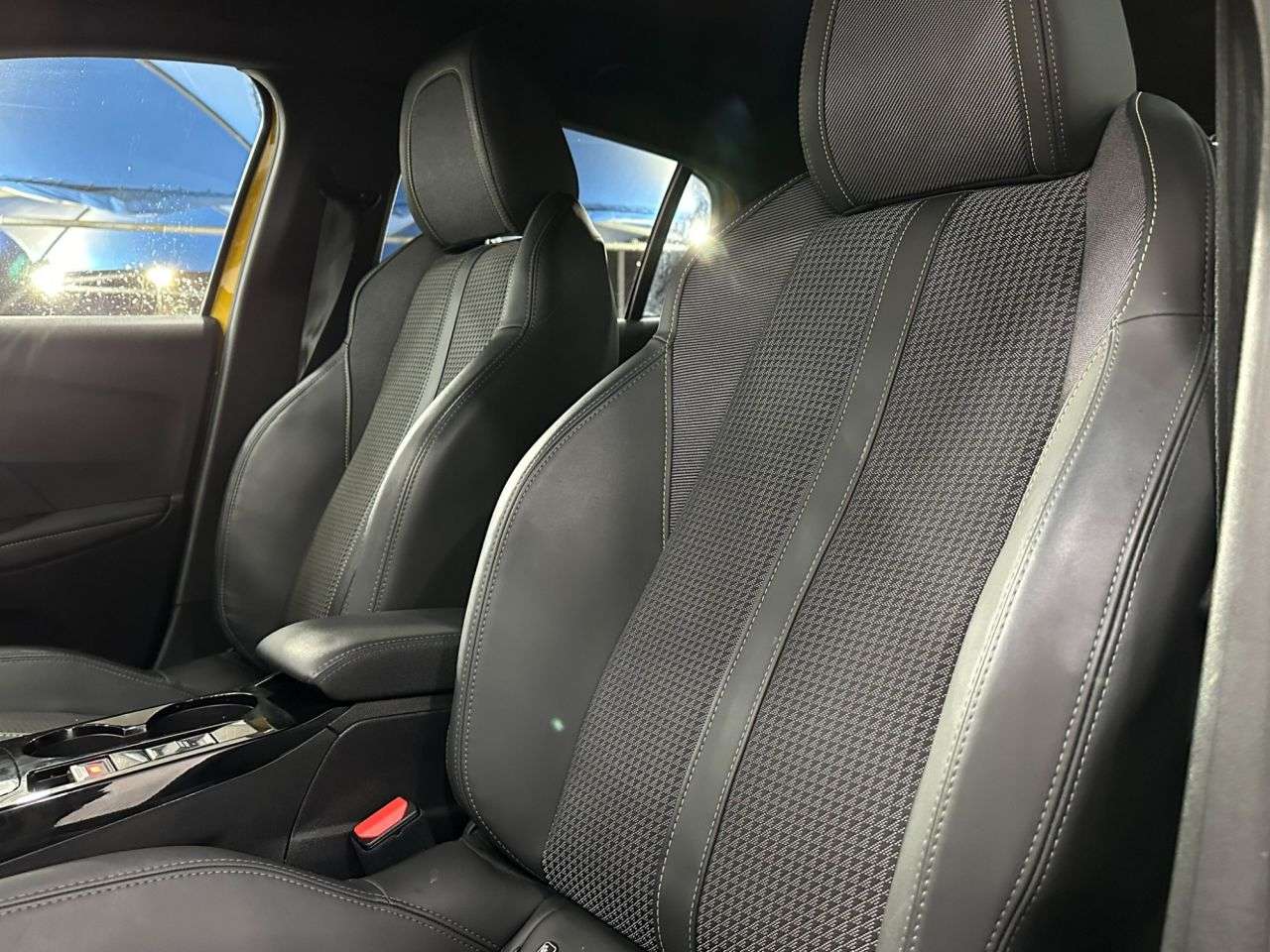 2023 PEUGEOT E-208 2023 PEUGEOT E-208