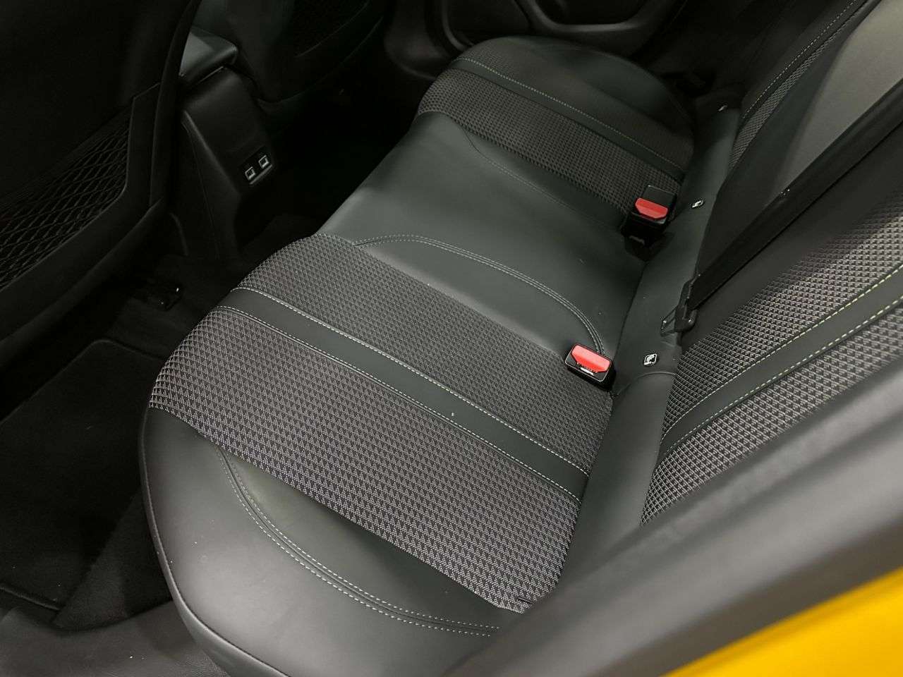 2023 PEUGEOT E-208 2023 PEUGEOT E-208