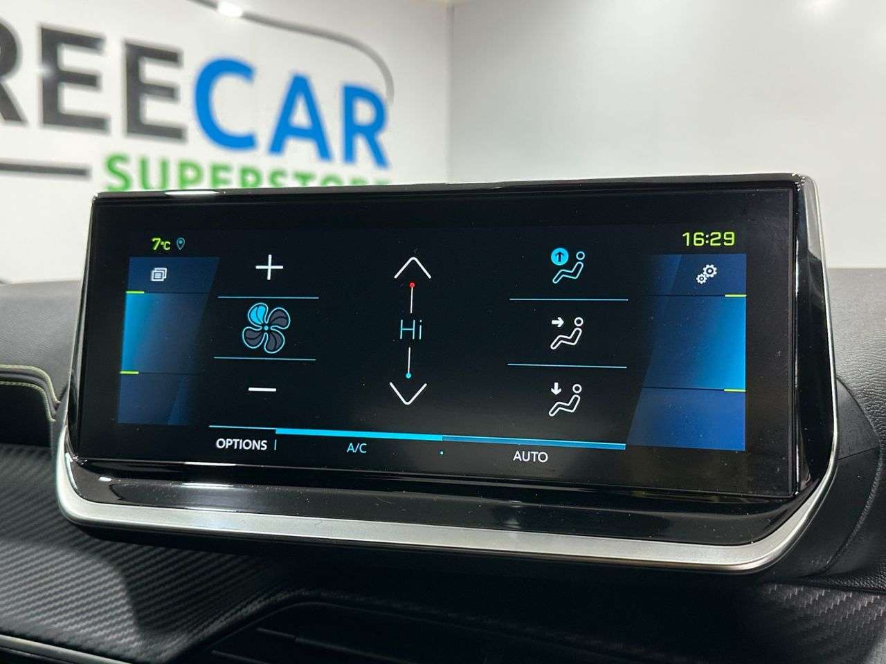 2023 PEUGEOT E-208 2023 PEUGEOT E-208