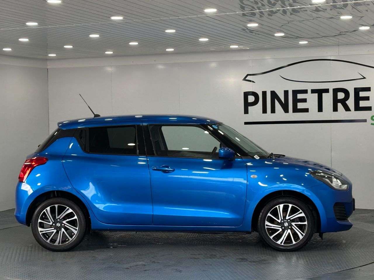 2022 SUZUKI SWIFT 2022 SUZUKI SWIFT