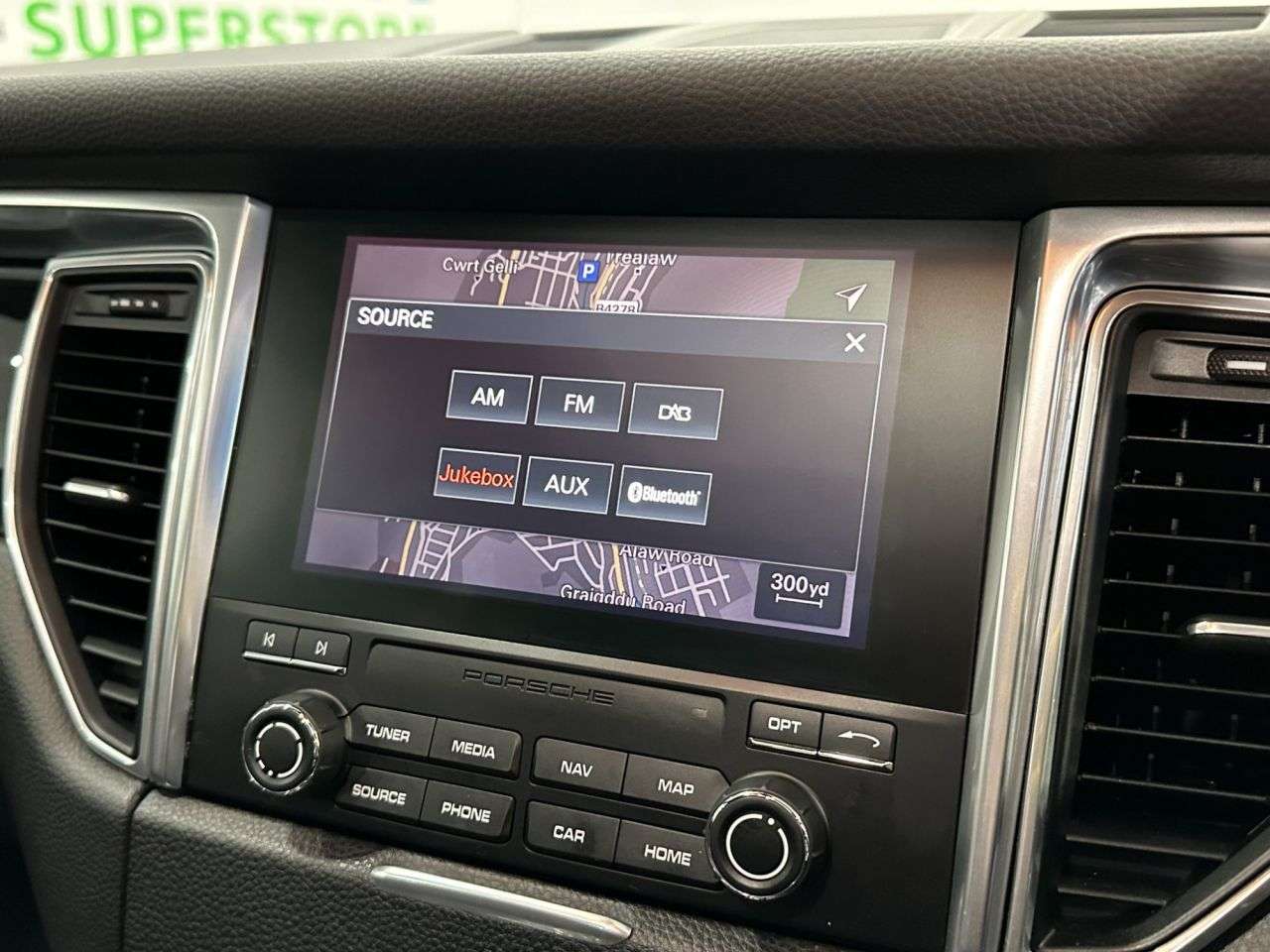 2017 PORSCHE MACAN 2017 PORSCHE MACAN