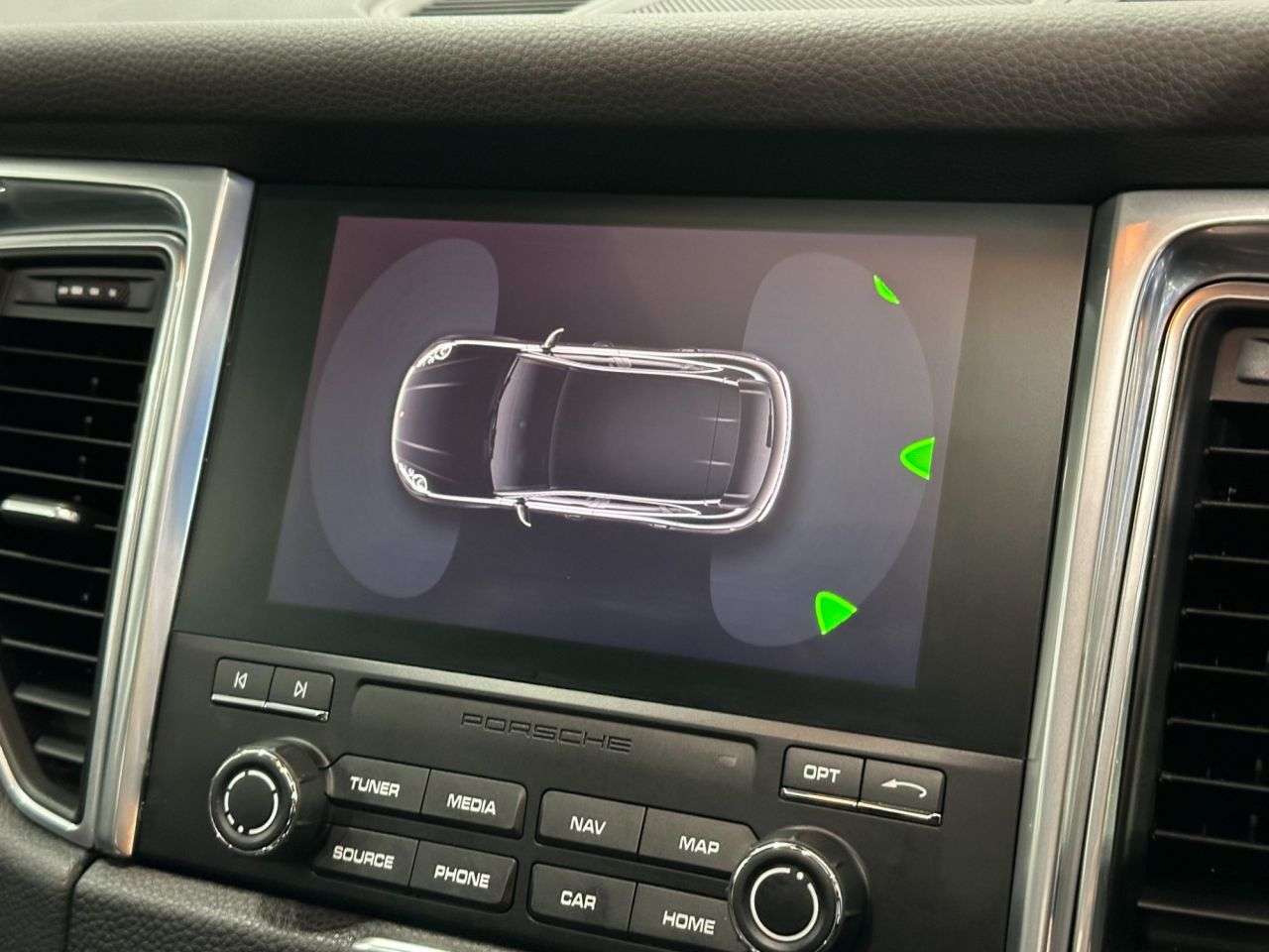 2017 PORSCHE MACAN 2017 PORSCHE MACAN