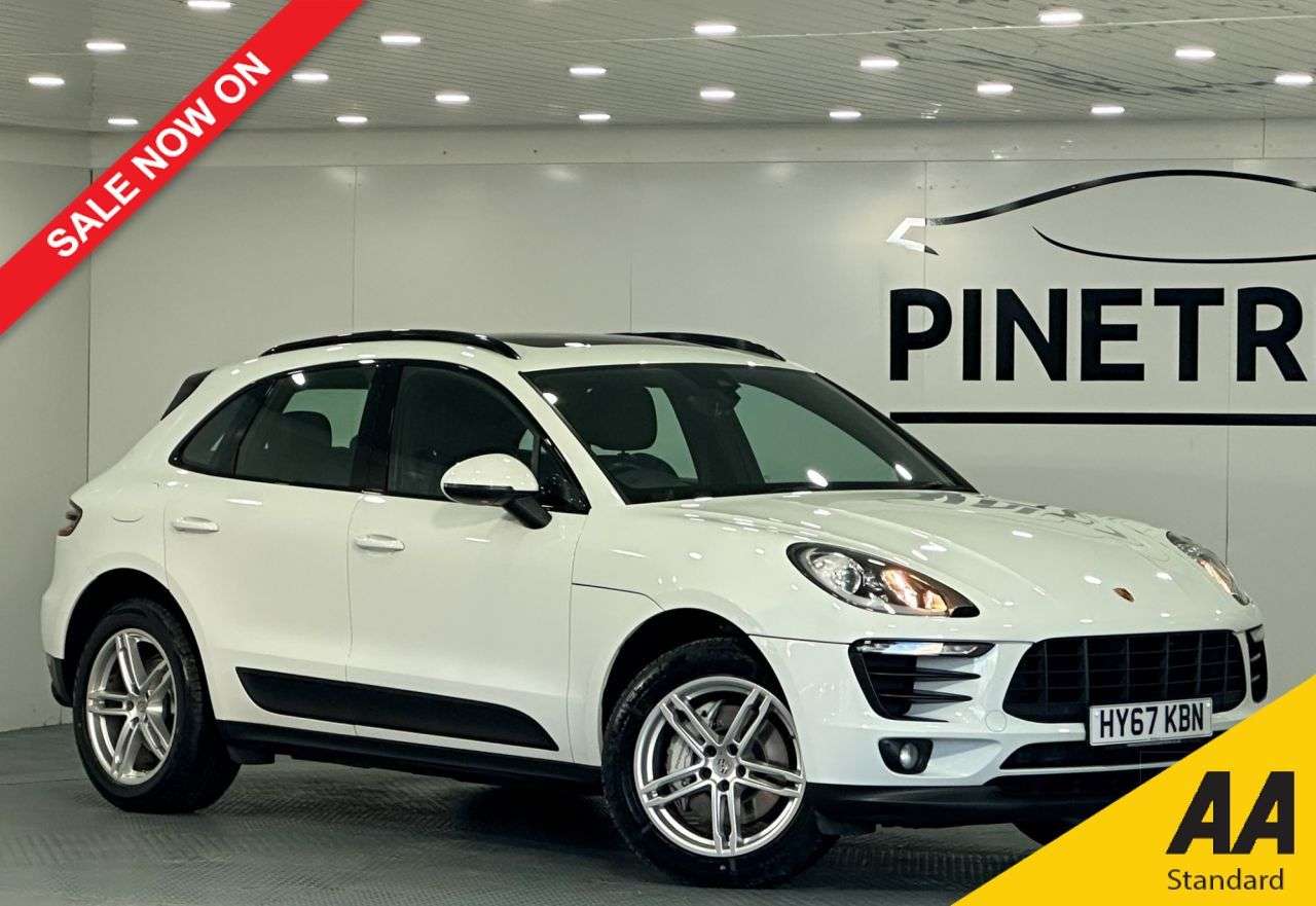 A 2017 PORSCHE MACAN 3.0 TD V6 S SUV 5dr Diesel PDK 4WD Euro 6 (s/s) (258 ps) A 2017 PORSCHE MACAN 3.0 TD V6 S SUV 5dr Diesel PDK 4WD Euro 6 (s/s) (258 ps)