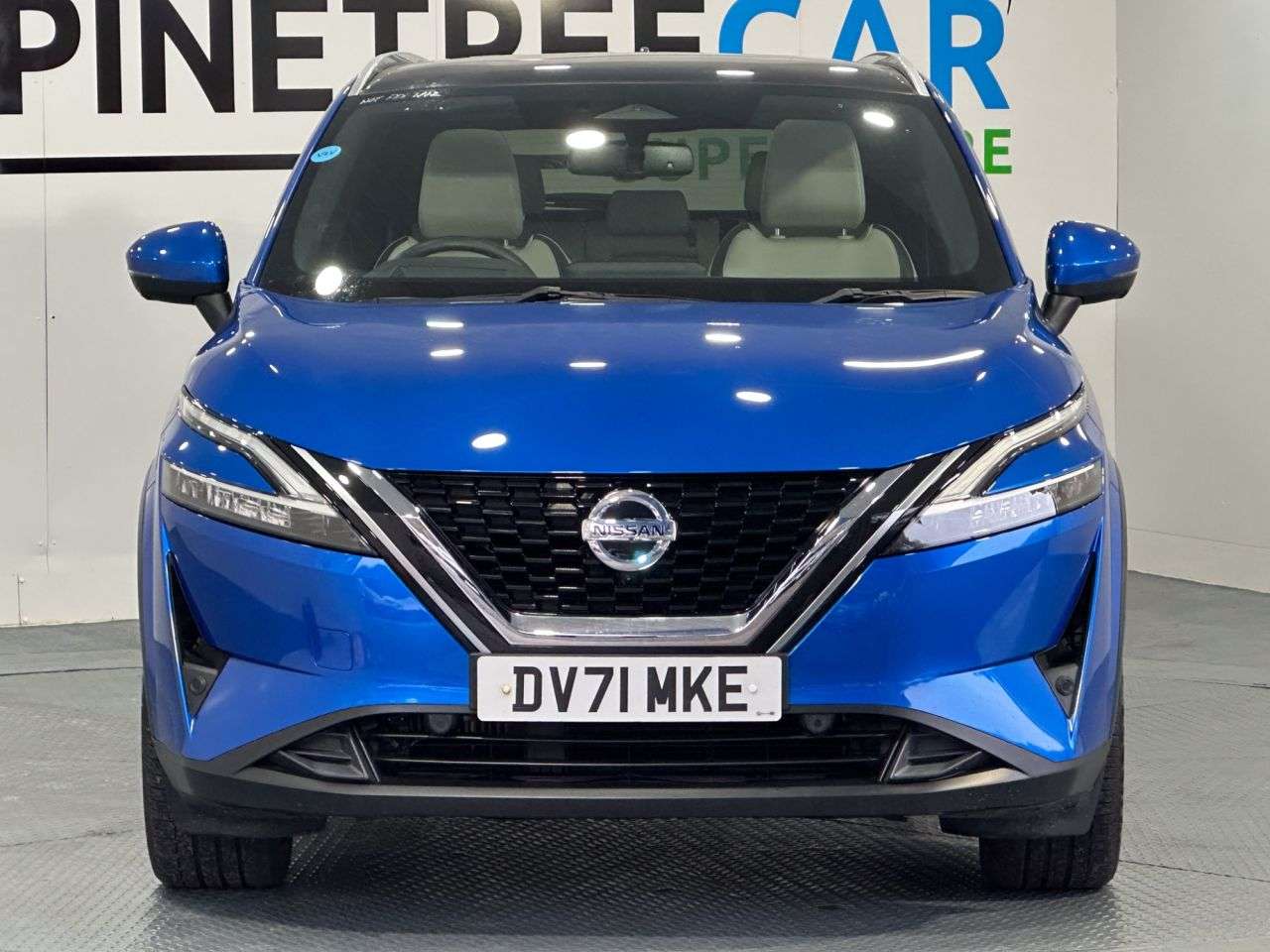 A 2021 NISSAN QASHQAI 1.3 DIG-T MHEV Tekna SUV 5dr Petrol Hybrid Manual Euro 6 (s/s) (140 ps) A 2021 NISSAN QASHQAI 1.3 DIG-T MHEV Tekna SUV 5dr Petrol Hybrid Manual Euro 6 (s/s) (140 ps)