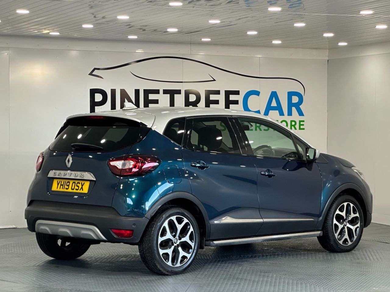 2019 RENAULT CAPTUR 2019 RENAULT CAPTUR