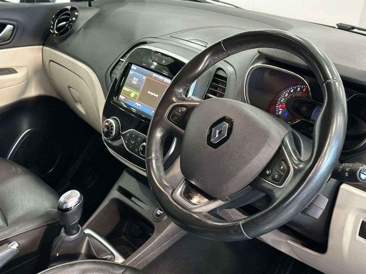 2019 RENAULT CAPTUR 2019 RENAULT CAPTUR