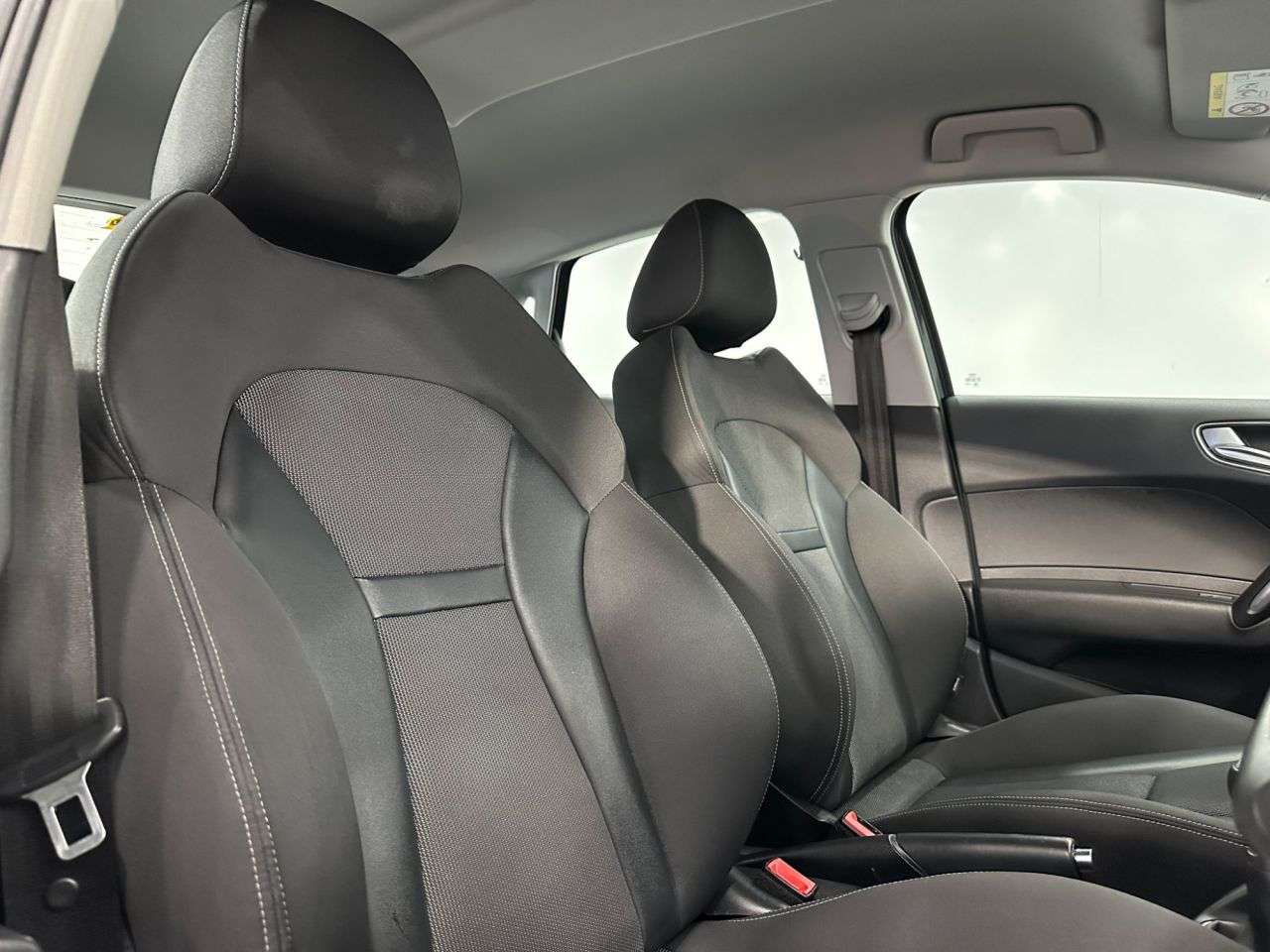 2017 AUDI A1 2017 AUDI A1