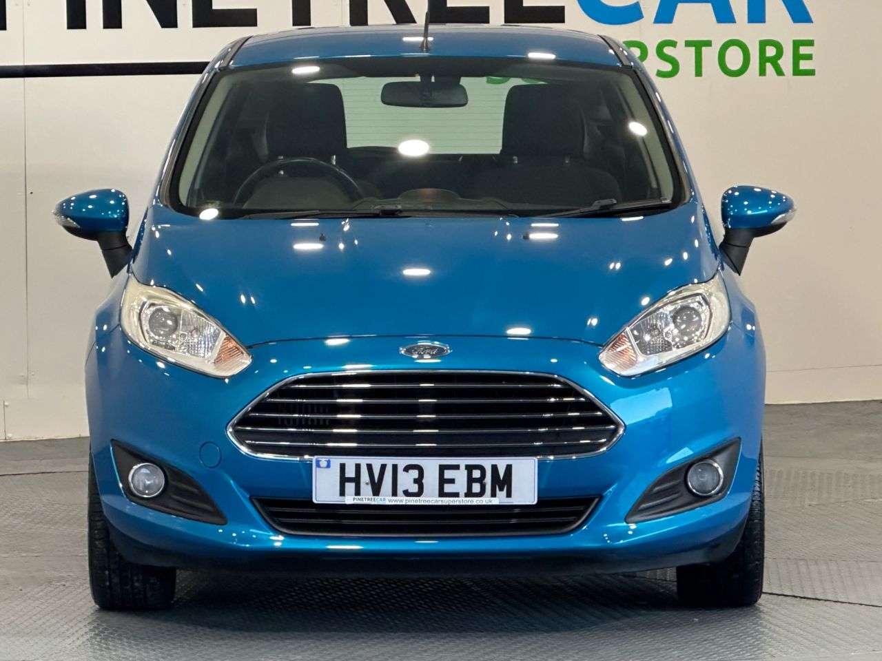 A 2013 FORD FIESTA 1.0T EcoBoost Zetec Hatchback 5dr Petrol Manual Euro 5 (s/s) (100 ps) A 2013 FORD FIESTA 1.0T EcoBoost Zetec Hatchback 5dr Petrol Manual Euro 5 (s/s) (100 ps)