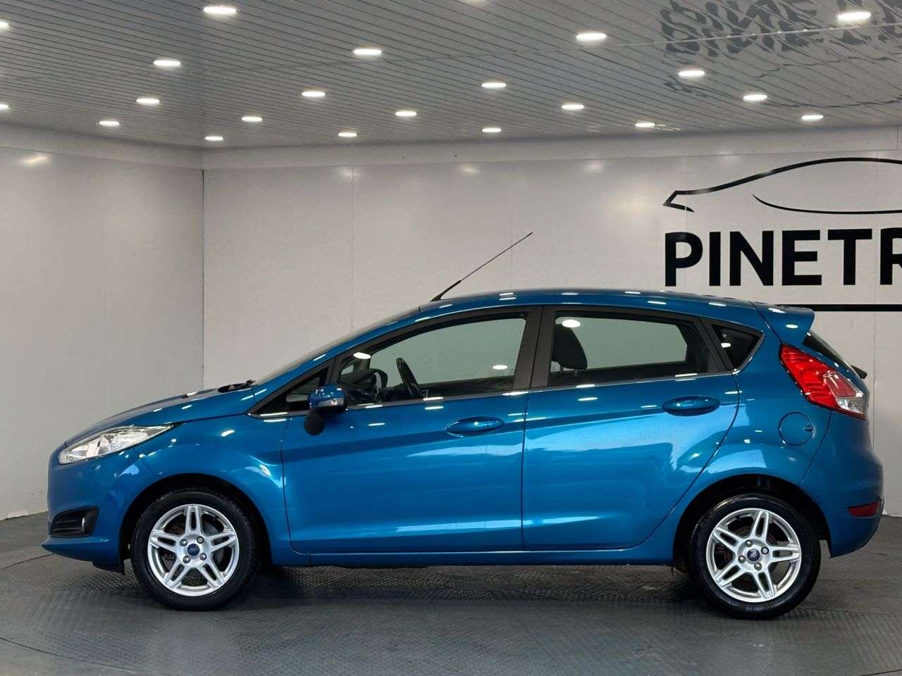 2013 FORD FIESTA 2013 FORD FIESTA