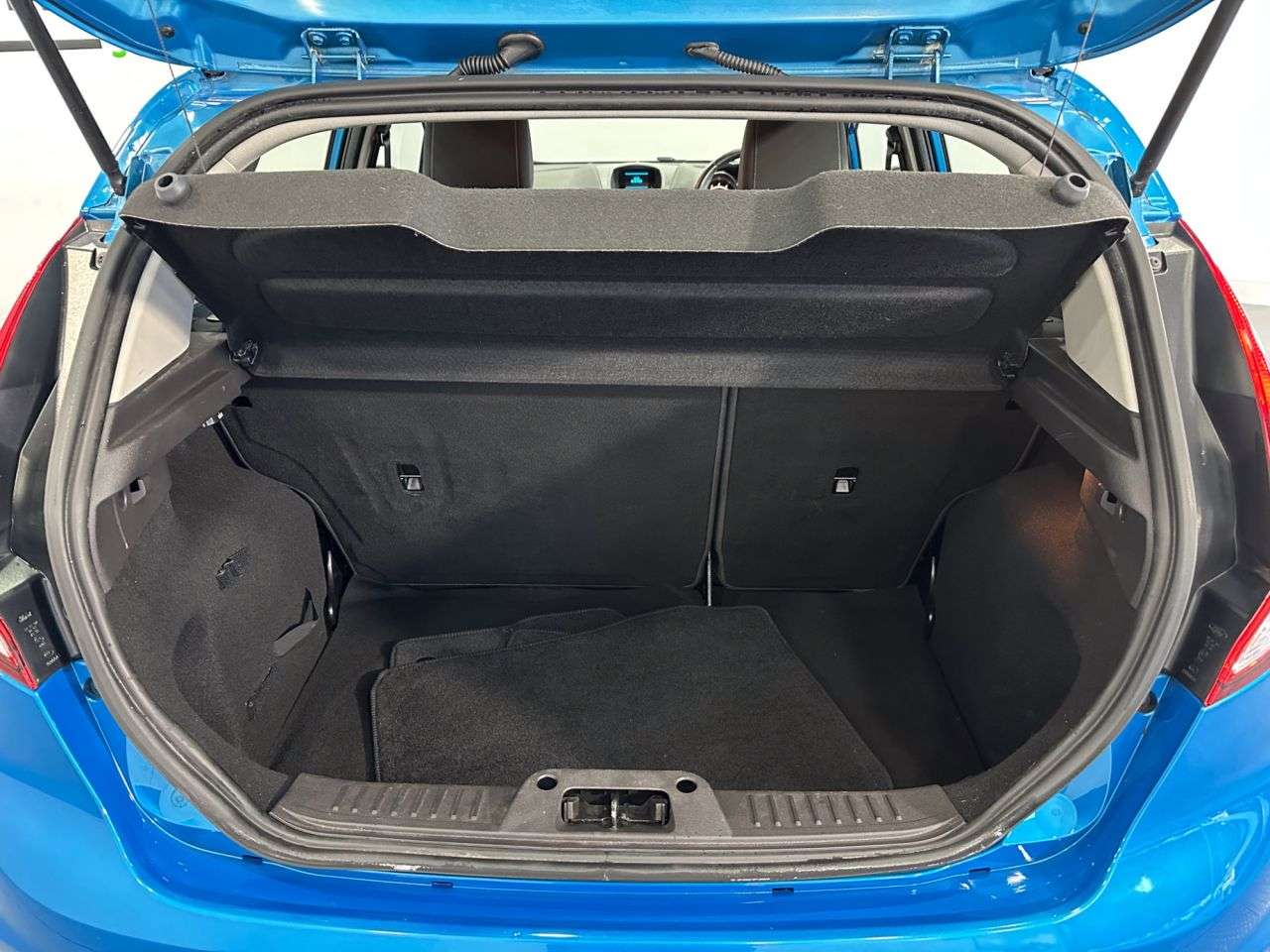 2013 FORD FIESTA 2013 FORD FIESTA