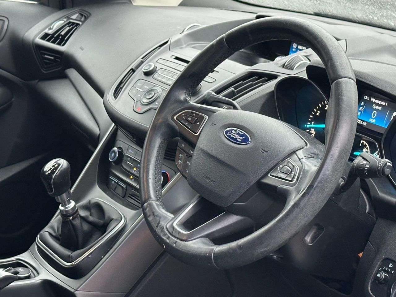 A 2017 FORD KUGA 1.5T EcoBoost Zetec SUV 5dr Petrol Manual Euro 6 (s/s) (120 ps) A 2017 FORD KUGA 1.5T EcoBoost Zetec SUV 5dr Petrol Manual Euro 6 (s/s) (120 ps)