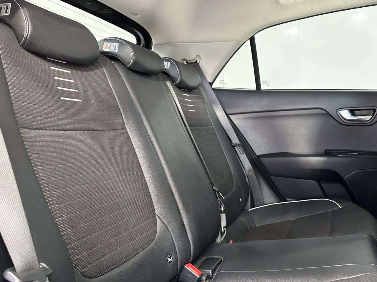 2018 KIA RIO 2018 KIA RIO