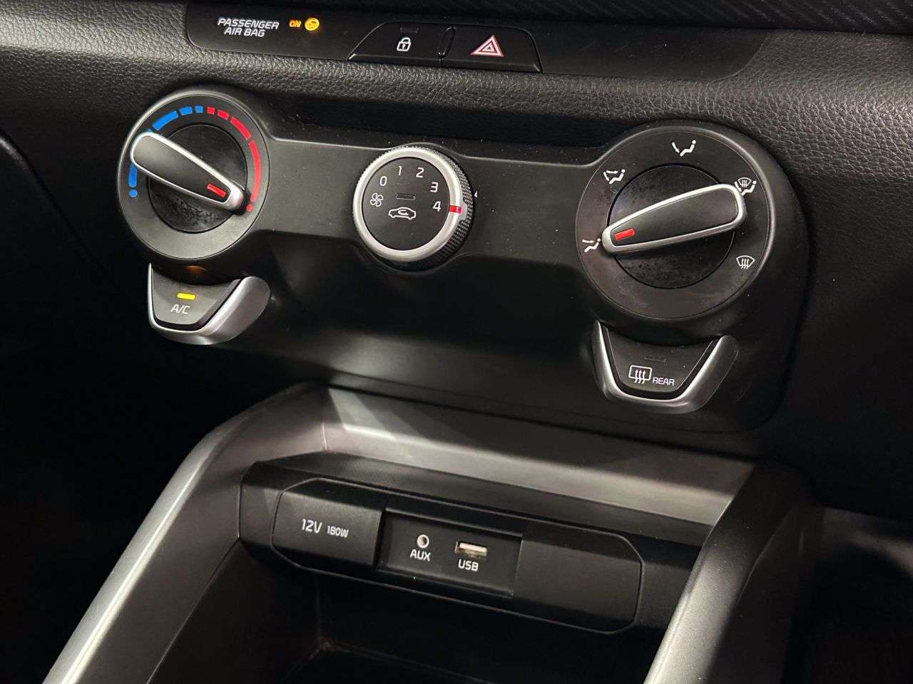 2018 KIA RIO 2018 KIA RIO