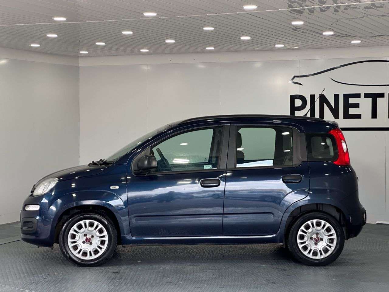 2017 FIAT PANDA 2017 FIAT PANDA