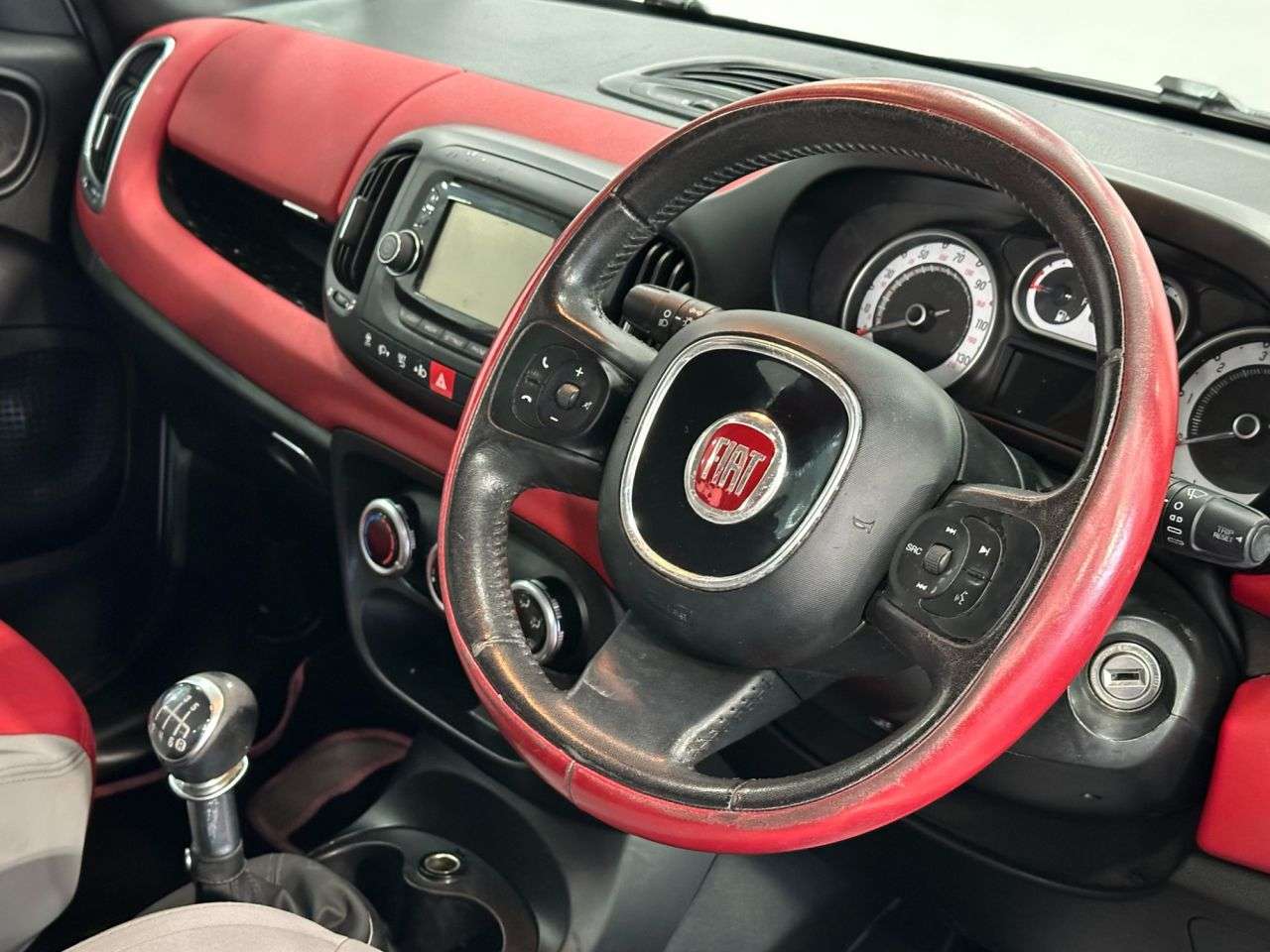 2014 FIAT 500L 2014 FIAT 500L