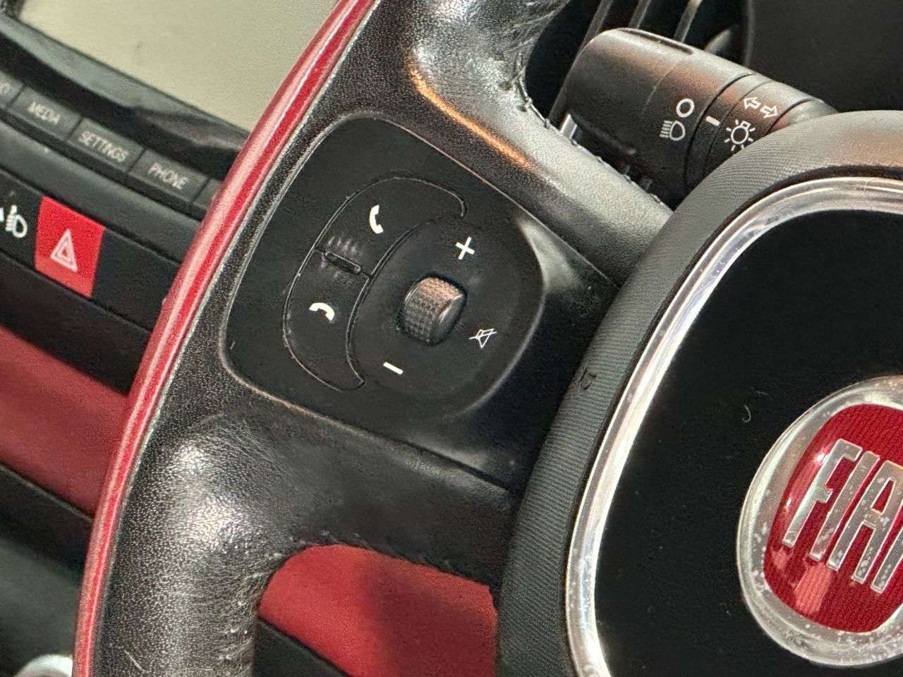 2014 FIAT 500L 2014 FIAT 500L